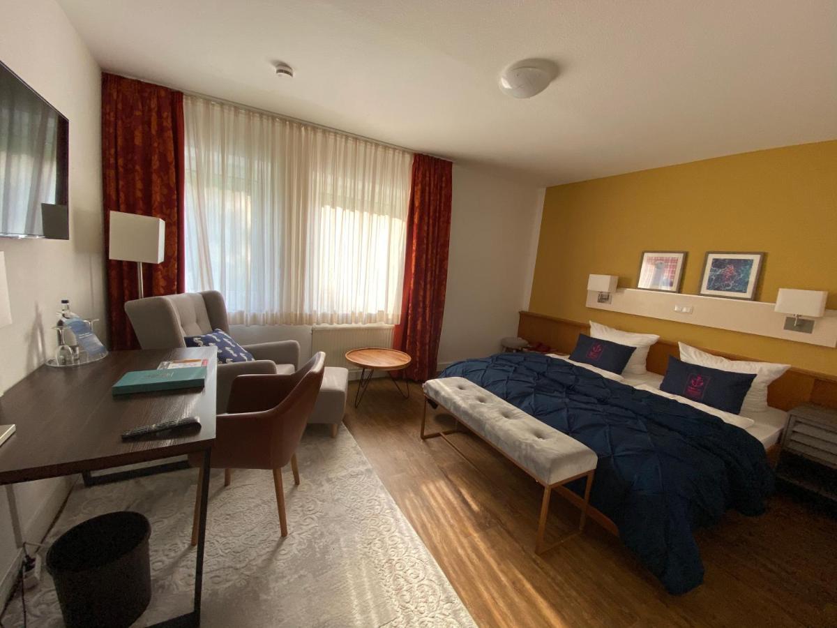 Hafen Hotel Schuetzenhof Burg auf Fehmarn Esterno foto